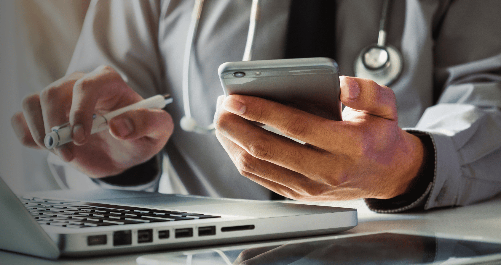 6 Ways Digital Transformation Can Truly Support Your Deskless Workforce cover image