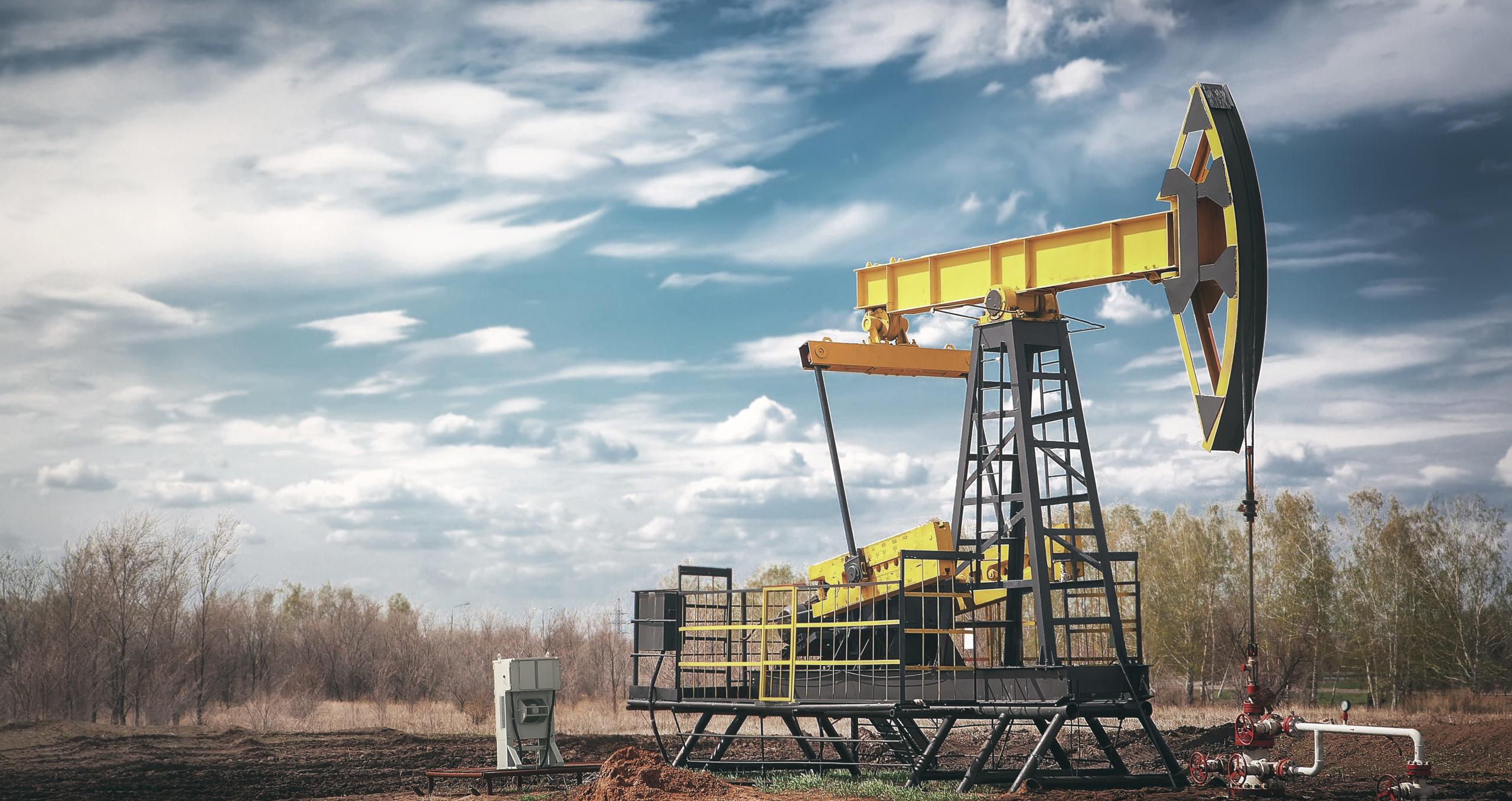 Improving Efficiency and Cost Savings in the Oil and Gas Industry with Smart Scheduling cover image