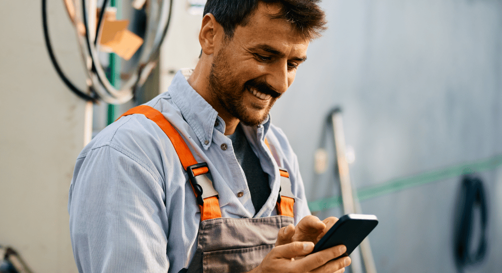 What Do Field Service Techs Want in a Mobile App? cover image