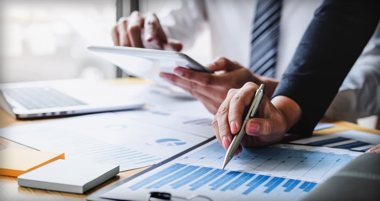 5 Ways The Right Technology Can Increase Workforce Productivity cover image