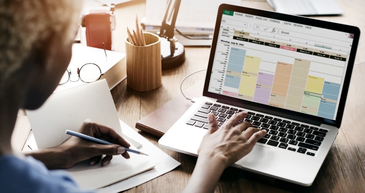 Free Employee Scheduling Tools Won’t Help You Scale cover image